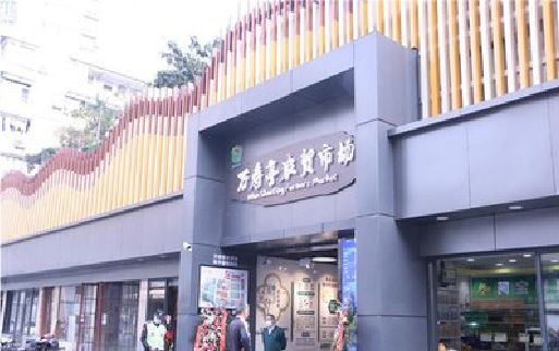 云龙装招牌时，需要注意什么？